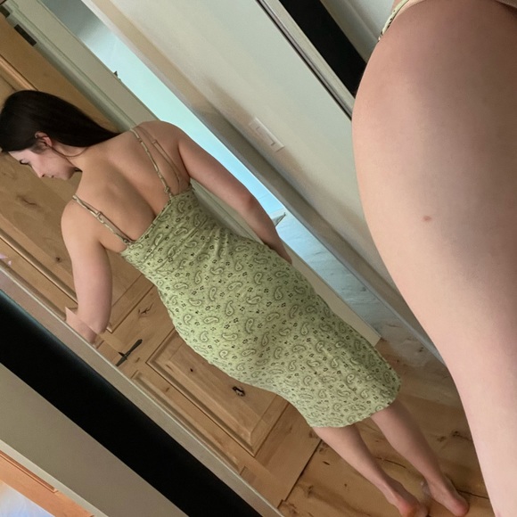 Paisley Pistachio Summer Dress - Picture 2 of 6